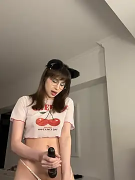 Tonya Aa online show from March 2, 10:37 pm