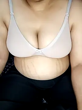 SEXY COLLEGE GIRL9 online show from February 24, 4:49 pm