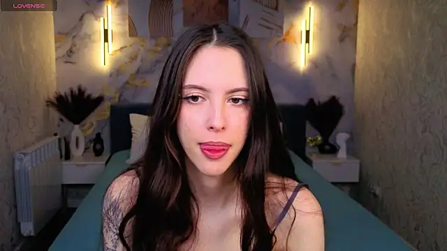 elise robbie online show from March 19, 1:10 am