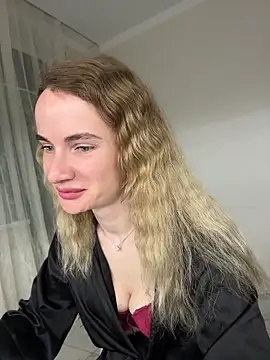 AinyrVixxen online show from April 20, 9:29 pm