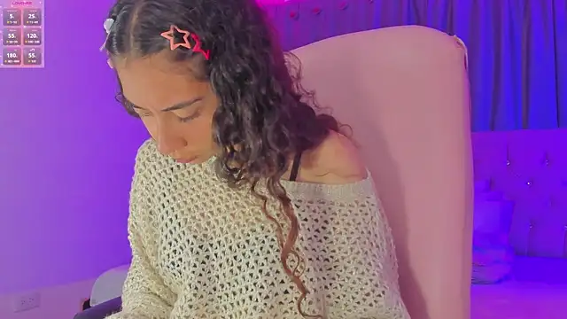 Kiara lovely online show from March 27, 3:41 am