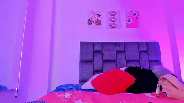 Violet Miller01 online show from February 28, 1:16 am