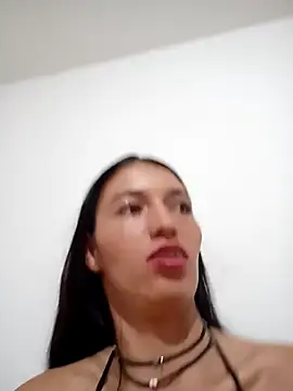 sandy 11  online show from February 28, 11:37 pm