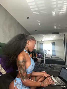 MississippiBabee online show from February 21, 11:11 am