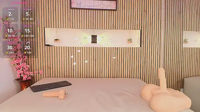 Iris Black online show from March 5, 2:02 pm