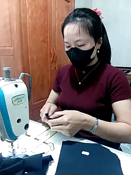 millkon online show from March 13, 12:45 am