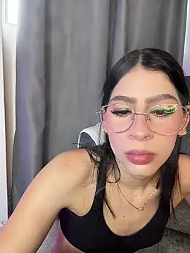 Dasha Be online show from April 15, 8:53 pm