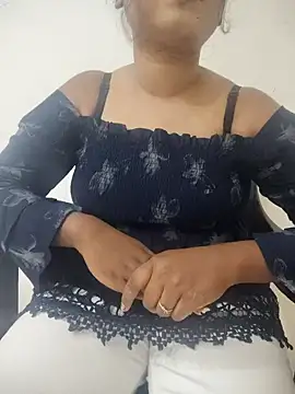 Cutie bae011 online show from February 21, 5:02 pm