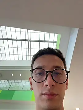 Thiago Jones1 online show from April 12, 8:44 pm