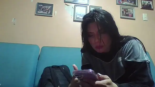 Soylilayblue online show from April 25, 3:09 am