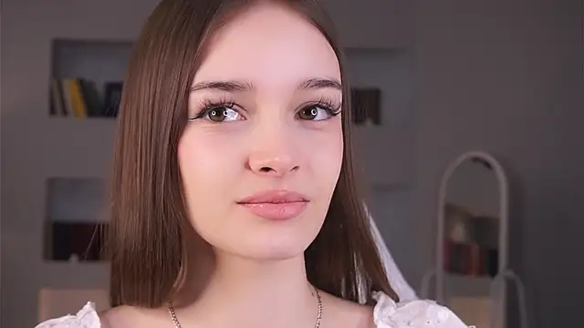 JodiAwyie online show from February 26, 4:06 pm