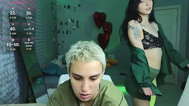 LuxuryLoverss online show from March 11, 11:14 am