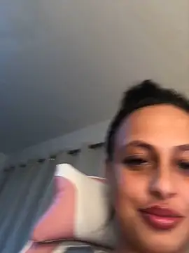 mayawesttt online show from March 4, 7:09 pm