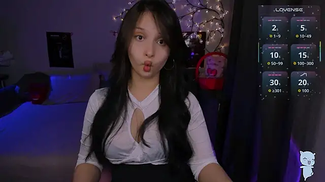 SoftyMooon online show from March 18, 7:08 pm