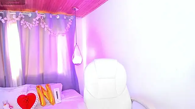 NixieSterling online show from June 4, 10:03 pm