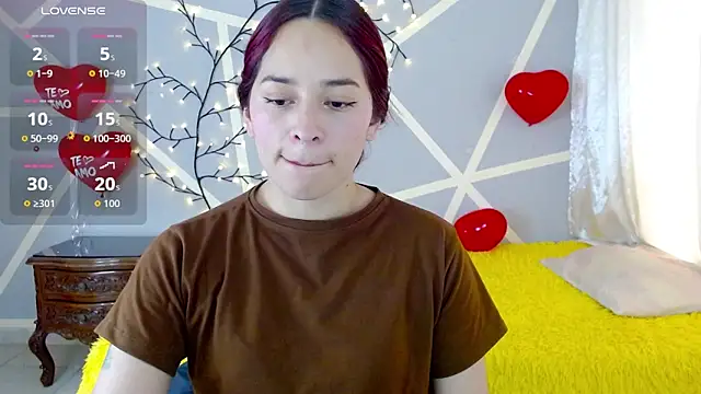 Liore Vance online show from February 28, 7:13 pm