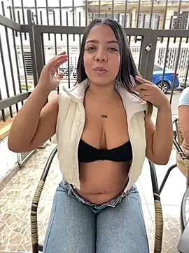 AdaPink  online show from June 2, 5:36 pm