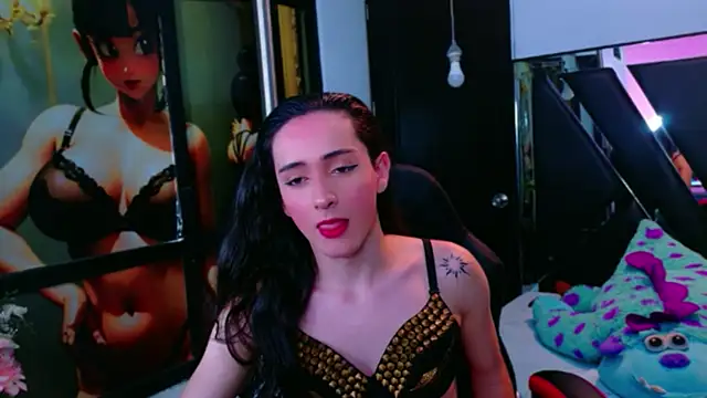 Ivony Giselle online show from April 7, 1:57 pm