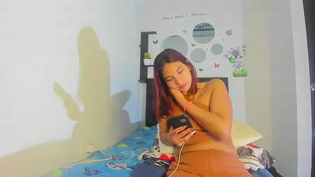 sapphire brown20 online show from March 13, 12:45 am