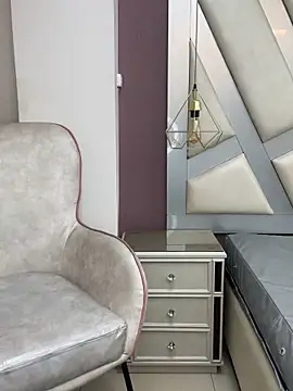 Ashleeyprincess01 online show from April 16, 11:43 am