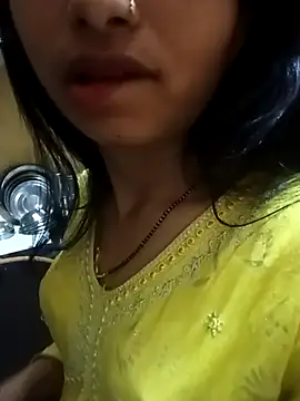 Rashmika Mandana online show from March 6, 4:51 am