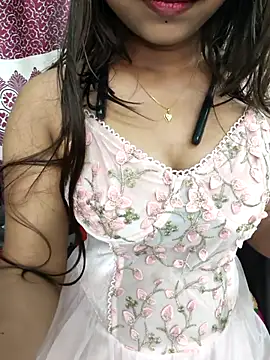 Sweet Mahii online show from February 27, 6:30 pm