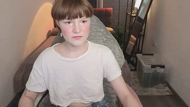  DreamLuna1  online show from March 11, 1:36 pm