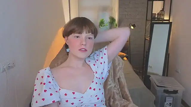  DreamLuna1  online show from March 24, 1:38 pm