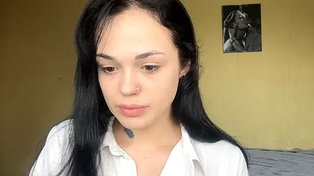 Jennifer anniston online show from February 27, 7:08 am