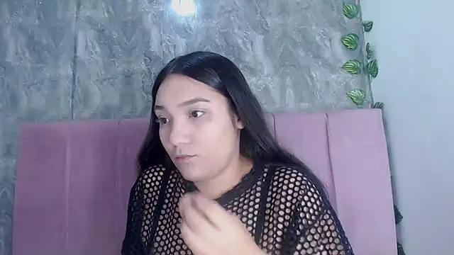 anyela donecm online show from May 29, 7:45 pm