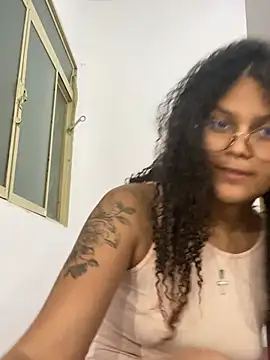 prettydall online show from April 6, 10:55 pm