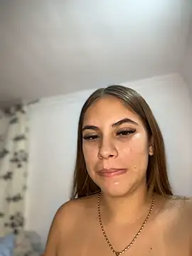 MiluRossee online show from April 14, 6:24 am