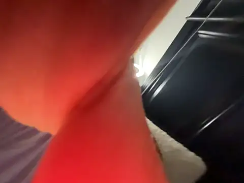 luvmesumscorpio661 online show from June 14, 8:26 am