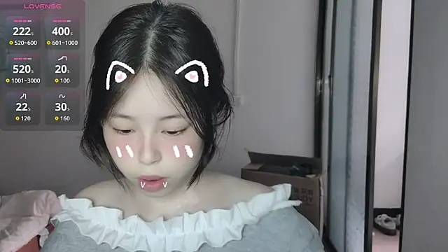 F-Yihao online show from March 25, 9:12 am