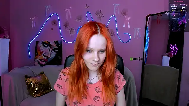 cassandra nik online show from April 29, 12:30 pm