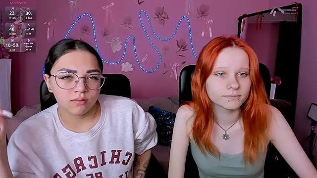 cassandra nik online show from April 30, 5:56 am