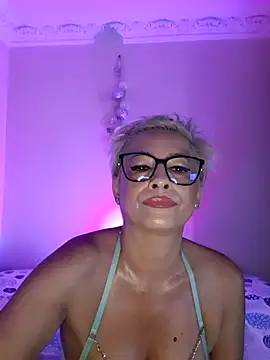 LunaBlaise online show from July 14, 8:30 am