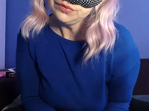 Gin Pink online show from April 9, 2:11 pm