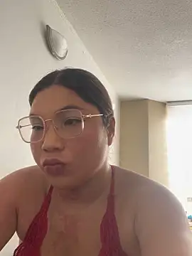 WHITEWOMEN 2 online show from March 9, 1:47 pm