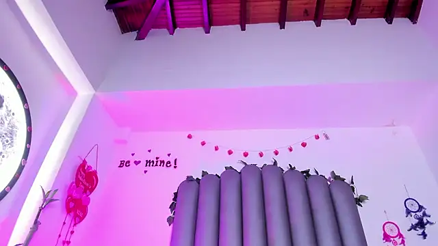 Xdeisyy online show from March 6, 4:40 am