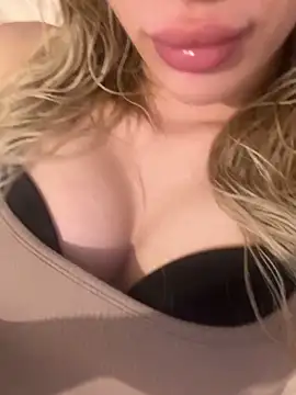 Sarisinpanterr online show from March 30, 5:23 pm