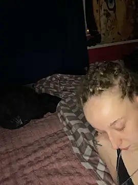 Melissa-Schneider online show from April 5, 6:18 pm