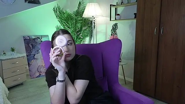 TempIeToti online show from March 1, 1:44 pm