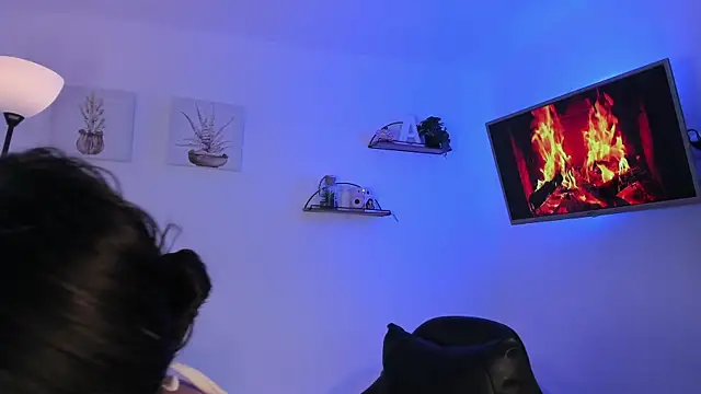 AlaiaRogers online show from April 30, 10:42 am