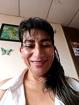 Lucia Rios online show from May 11, 9:23 pm