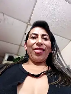 Lucia Rios online show from March 18, 10:48 pm