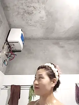 Lilinn  online show from March 3, 10:21 am