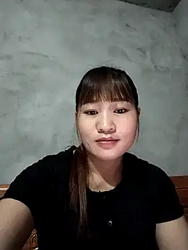 Lilinn  online show from April 16, 10:23 pm