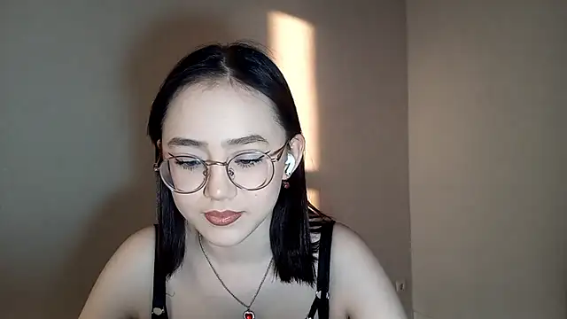 SolvedGlobe online show from March 13, 2:07 pm