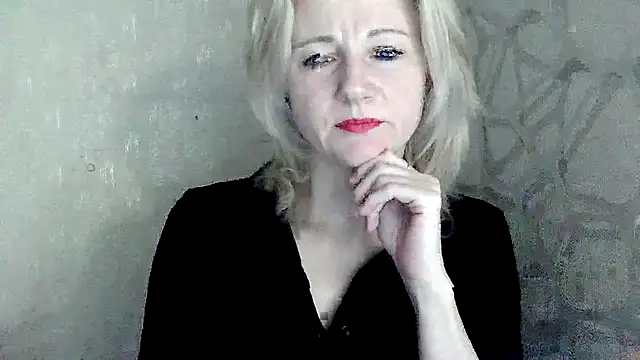 Katerina-Kissa online show from March 11, 8:00 pm